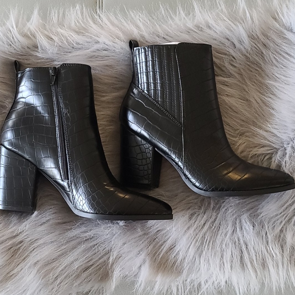 Booties - Picture 3 of 3